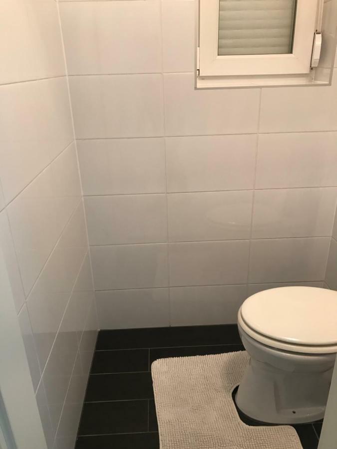 Gabica Apartman เดเบรตเซน ภายนอก รูปภาพ
